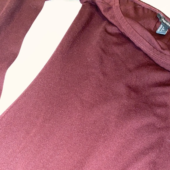 Long Sleeve Tight Dress - Picture 3 of 3